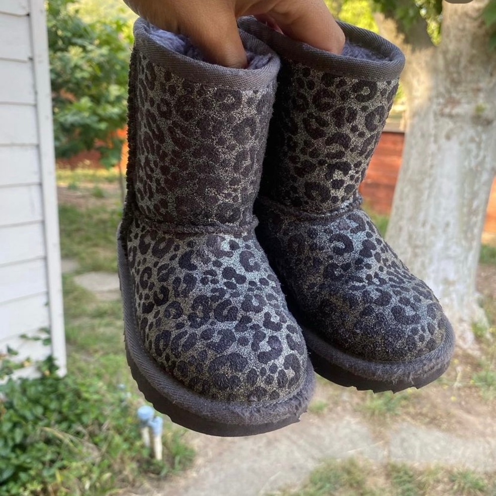 Uggs
